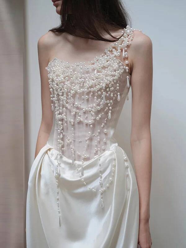 Cos 2025 robe de soirée frança - Slip Dress Satin avis et prix