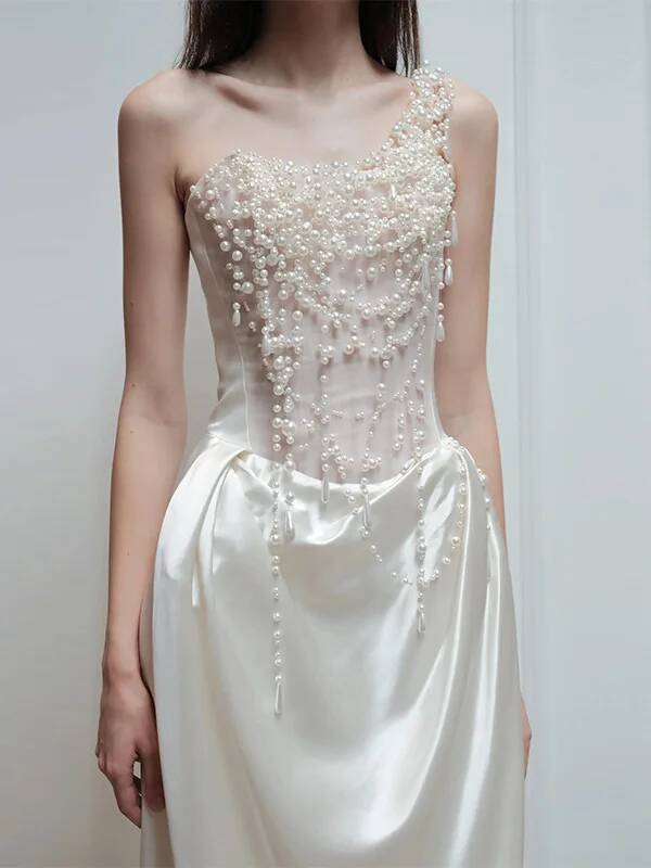 Cos 2025 robe de soirée frança - Slip Dress Satin avis et prix